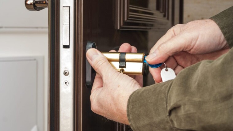 How to choose the right Locksmith company